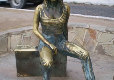 Brigitte Bardot Statue