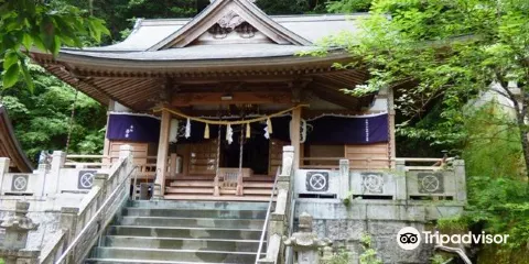 Kenmi Shrine