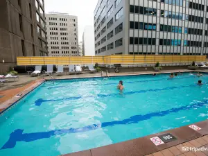 Omni Mont-Royal Hotel