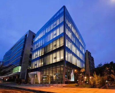 هوتل جي إتش إل كوليكشن 93 فنادق في 