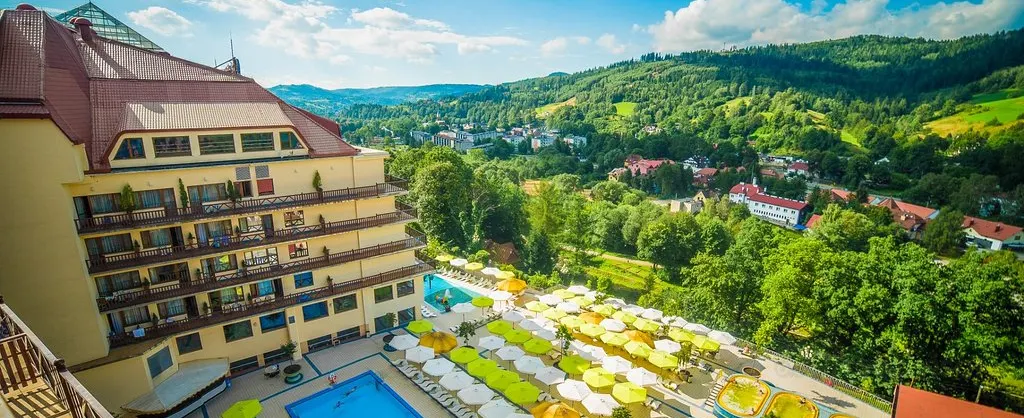 Four-Star Hotels