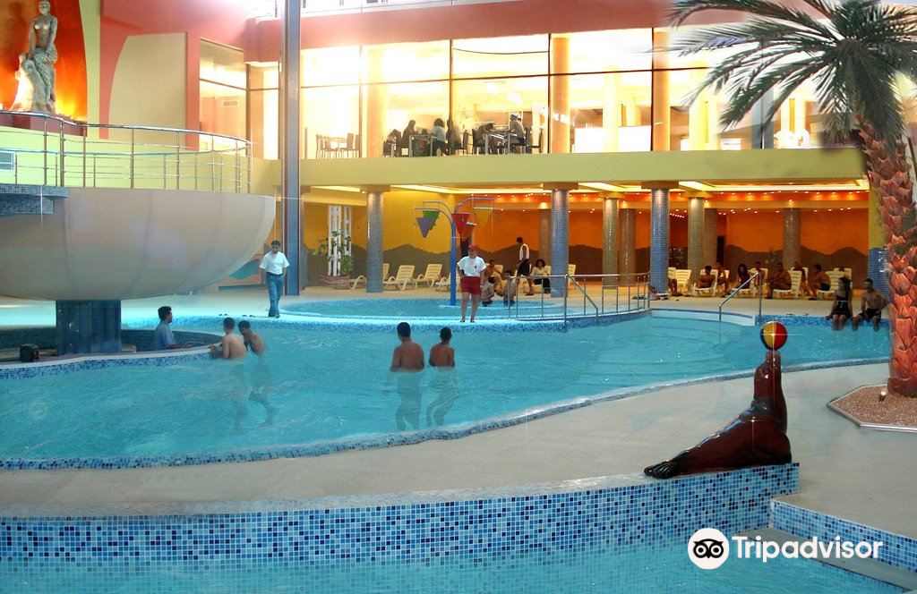 Aquatek Resort & Spa Hotel