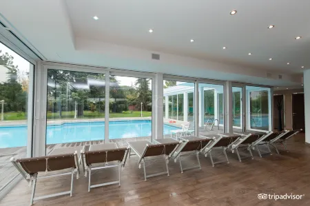 Hotel Ariston Molino Buja Отели рядом с достопримечательностью «Cristoforo Colombo»