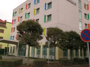 歐元飯店
