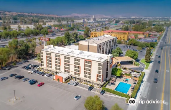 聖貝納迪諾希爾頓逸林酒店