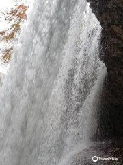 松川渓谷温泉滝の湯