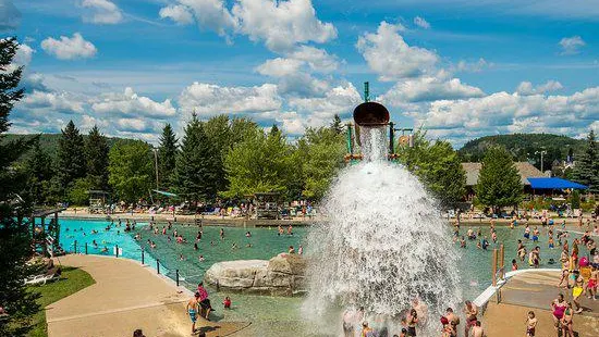 Parc Aquatique Sommet Saint-Sauveur