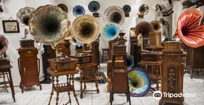 Deryabkin Private Museum of Phonographs and Gramophones