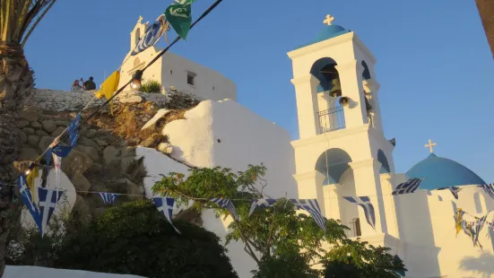 Church of Panagia Gremniotissa