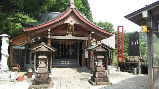 Kōryujinja Shrine