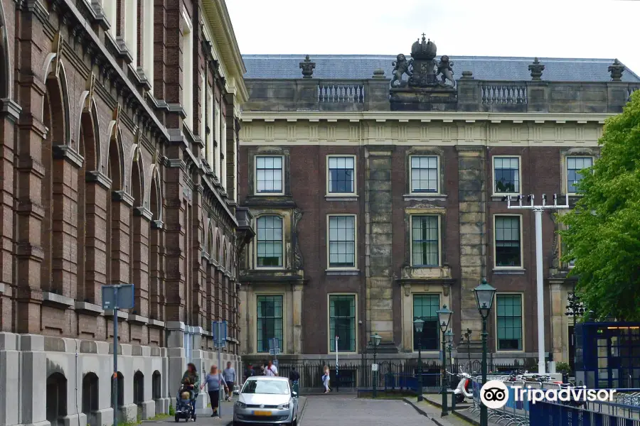 Rijksmonument Logement van Amsterdam uit 1737