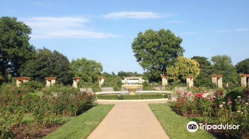 Loose Park Rose Garden