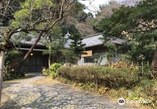 平賀敬美術館