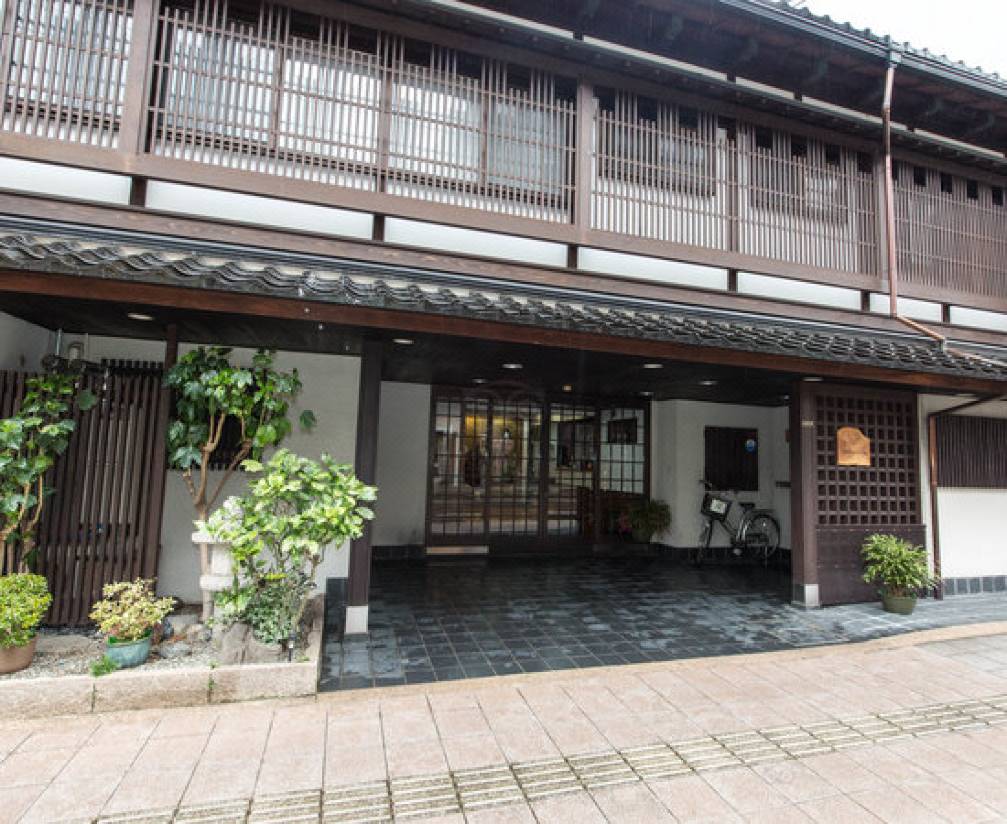 すみよしや旅館 金沢 を宿泊予約 22年安い料金プラン 口コミ 部屋写真 Trip Com