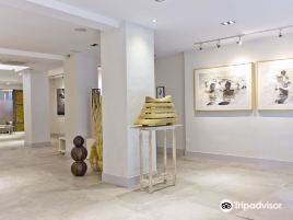 Shiras Galeria