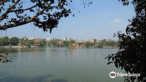 Talao Pali Lake