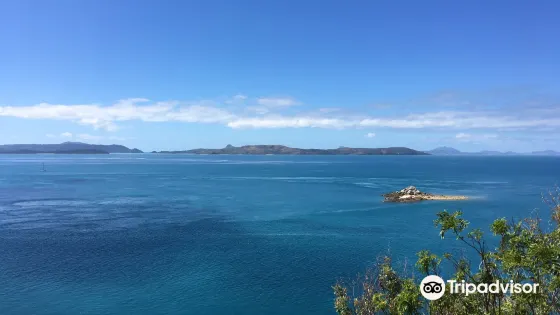 南莫爾島