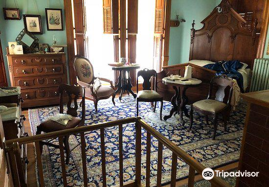 10 Closest Hotels Near Jennifer Lee Photography, Appleton from 77 ...