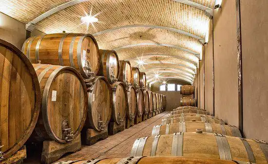 Hotels in Serralunga d'Alba