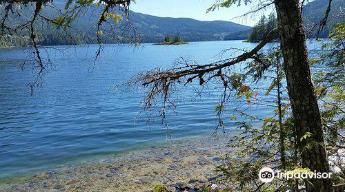 Inland Lake Provincial Park