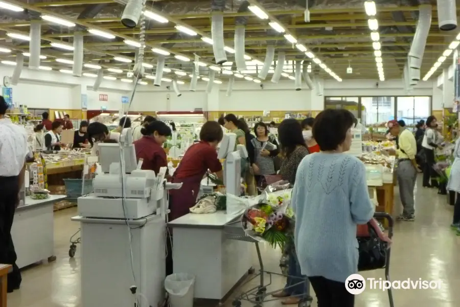 JA Farmers Market Chanpuru Ichiba