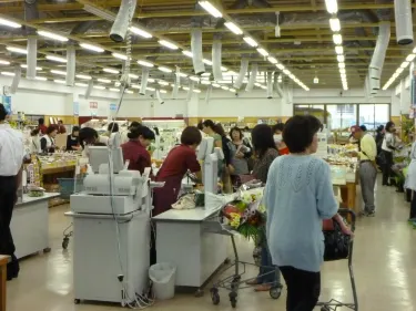 JA Farmers Market Chanpuru Ichiba