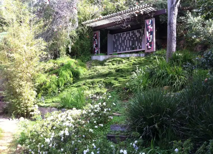 Hotels near Friends Hortense Miller Garden