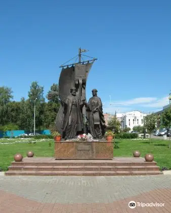 Monument To Blessed Petr and Fevroniya Moromskiye