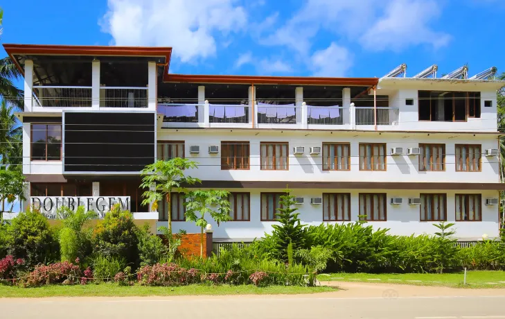 Doublegem Beach Resort and Hotel 