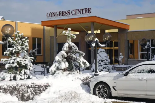 Top Hotel Praha Hotels in Pruhonice