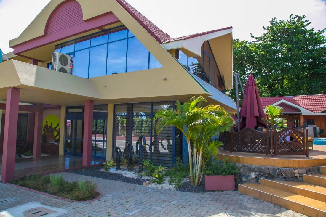 Alisa Hotel Labone-Accra Updated 2022 Room Price-Reviews & Deals | Trip.com