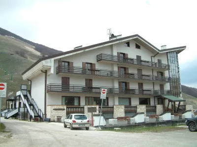 Hotel Pizzalto Hotels near Amusement Park Coppo dell'Orso (Parco Divertimenti Coppo dell'Orso)