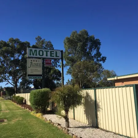 Junee Motor Inn