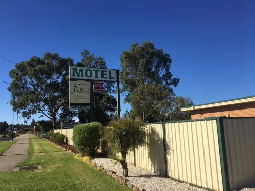 Junee Motor Inn Hotels in Junee