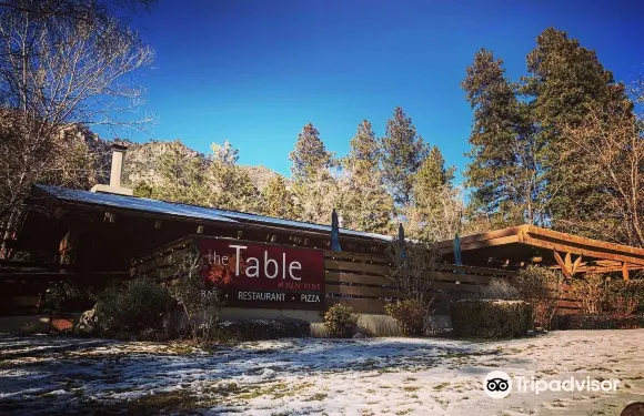 朱尼派恩度假酒店