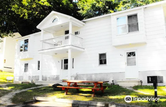 喬治湖別墅酒店