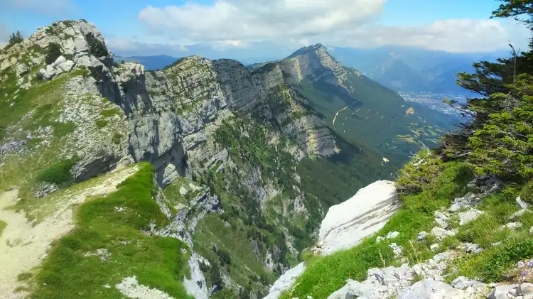 Hotels in Lans-en-Vercors