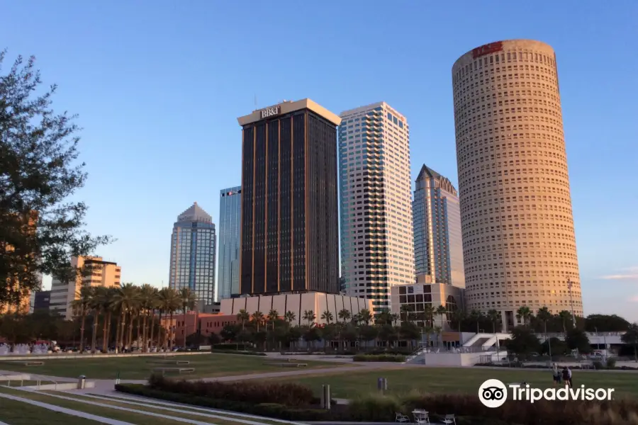 Curtis Hixon Waterfront Park