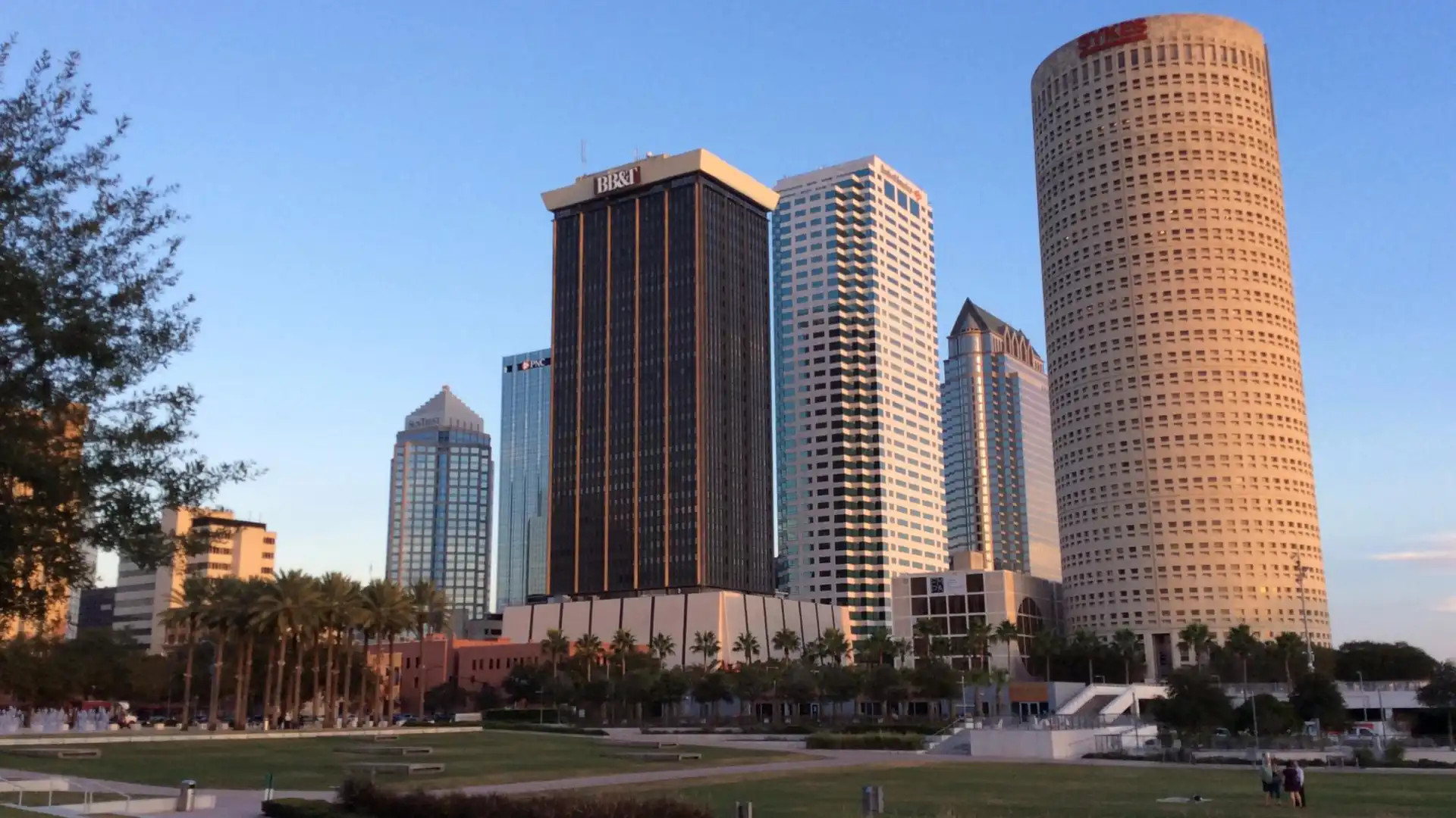 Hotels near Curtis Hixon Waterfront Park