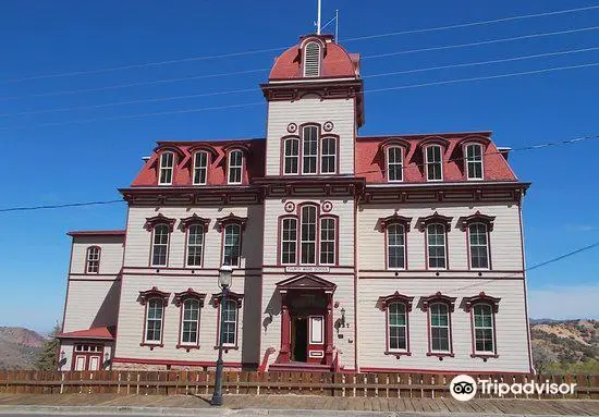 Historic Fourth Ward School Museum