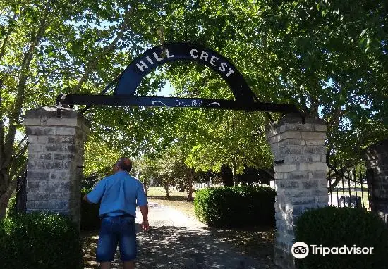 Hill Crest Cemetery