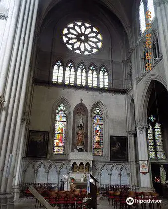 Église catholique du Sacré-Cœur-de-Jésus à Lille