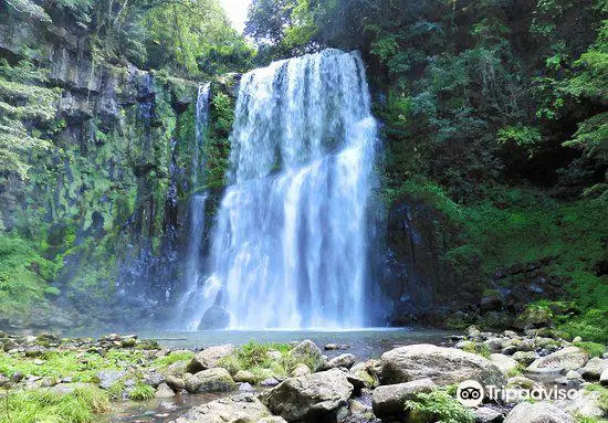 Sakuradaki Waterfall