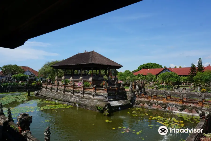 Puri Agung Klungkung