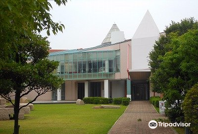 芦屋市立美術博物館