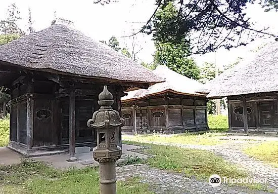 Grave of Shinjohan Clan Tozawa Family