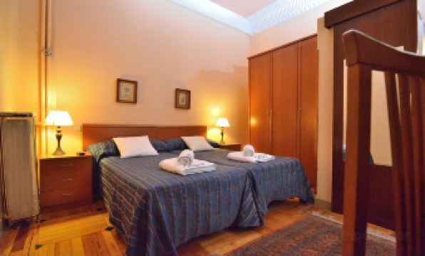 Hospedaje Romero Gran Via - Housity