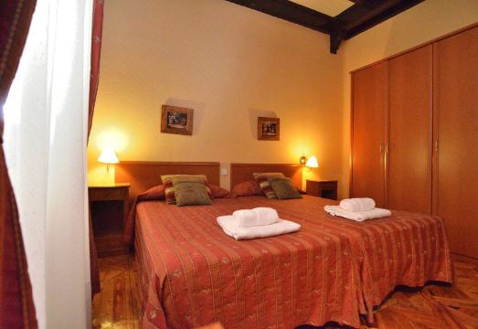 Hospedaje Romero Gran Via - Housity