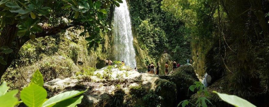 Inambakan Falls