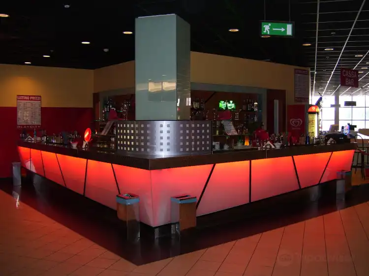 Hotels near Sala PlayCity
